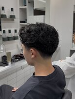 グルーマーズクレッジ 渋谷店(GROOMER/S CREDGE)&nbsp;ニュアンスパーマ/センターパート/メンズパーマ/渋谷