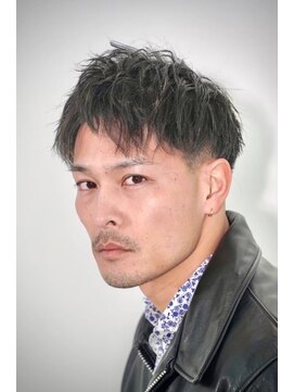 トラスト ザ バーバー 東京駅日本橋店(TRUST the Barber) メンズアップバングショート