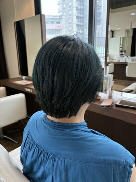 アイフィールカルム(i feel calm) 大人ショートブルーブラック