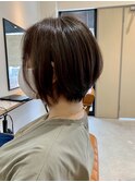 ショートボブ