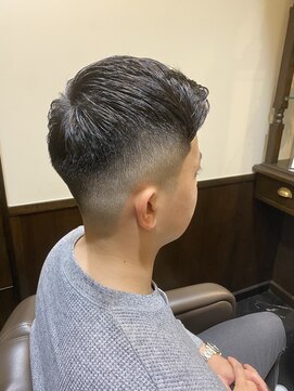 ヒロギンザバーバーショップ 神楽坂店(HIRO GINZA BARBER SHOP) ナチュラルベリーショートフェード