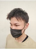 明るすぎないアッシュカラーツーブロックスタイル