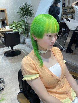 ロア インターナショナル 新宿店(LoA International) ライムグリーン