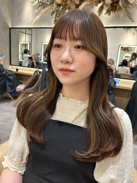 グロー 大宮(GLROW) くびれ　内巻き　レイヤーカット　韓国　haruhi【大宮】