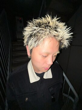 キイ ギンザ(k.e.y GINZA) スパイキーショート