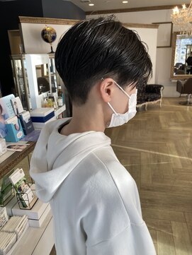 コワファースト 大分(COIFF1RST) ショートスタイル