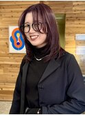 ミディアムヘアで作るワンホンレイヤー