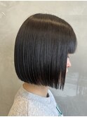 調布切りっぱなしボブミニボブショートカット前髪あり20代