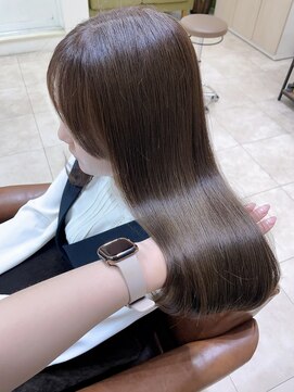 クレール(CLAIRE) オリーブグレージュ