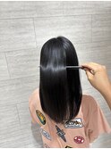 黒髪ツヤロング