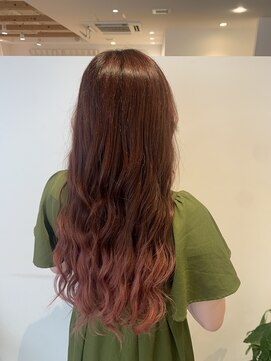 ルルバイアズール 草加店(LULU by azule) グラデーションカラー，ピンクベージュ，ピンク【草加】