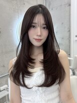 フォンズ(FONS)&nbsp;透明感ショコラカラー/ロングレイヤー/シースルー前髪/表参道