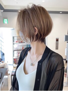 バンプ ギンザ(BUMP GINZA) 30代40代50代大人ショート髪型丸顔前髪なし似合わせ【安野】