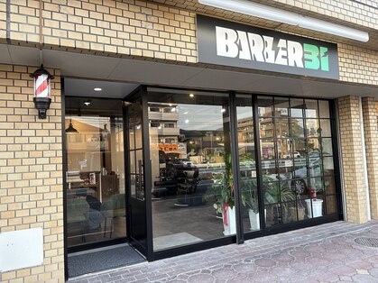 バーバースリーアイ(BARBER 3i)の写真