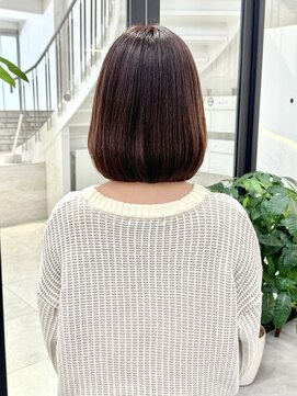 エブリ(evri) 「evri」ボブ　ワンカール　ミディアムボブ　グラデーションボブ