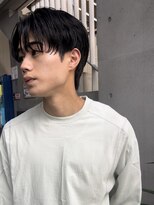 アコロン(acoron)&nbsp;清潔感アップの王道センターパート【新宿】