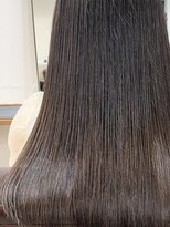 ランプ(Lamp) くびれレイヤー 白髪染め&白髪ぼかし/縮毛矯正と髪質改善UP