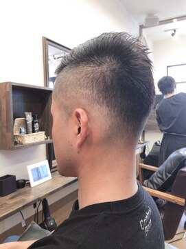 ヘア プロデュース アイモ(Hair Produce Aimo) クラシカルサイドパートのツーブロックボウズ☆