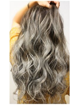 シェルティ フィエル(Shelltie Fiel) 3Dプラチナベージュ