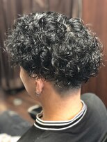 ヒロギンザ 浜松町店(HIRO GINZA) セクシースパイラルパーマ×センターパート