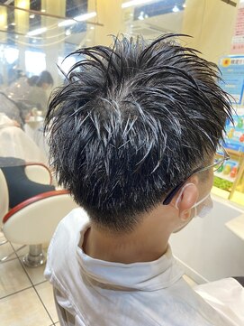 クオリス 上板橋店(QUALIS) モテ髪爽やか束感ビジネスショート【ツーブロ×刈り上げ】