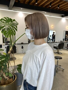 シアター(CIARTOR) ペールベージュ