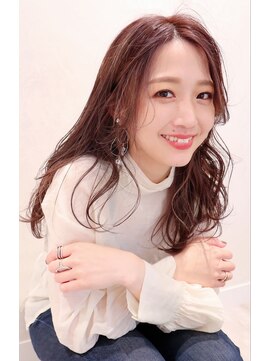 クオレア(CUOREA) 小顔ロングレイヤー×透明感ハイライトカシスブラウン艶カラー