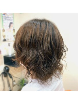 エミュ(emu) くっきりパーマ