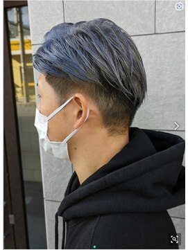 ソラーナ(SOLANA) アッシュブルー ツーブロックスタイル