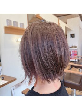 デュークシルア(du c Sila) ぱつんとボブ(あご下2cm)xインナーカラー【細岡】