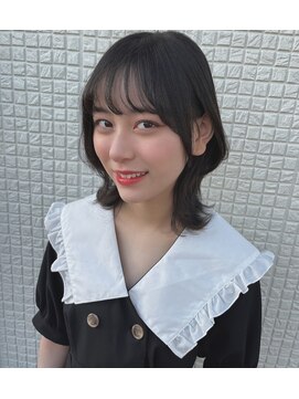 アルドラ(ALUDRA) 伸ばしかけウルフカット