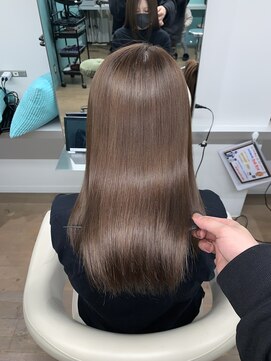 リーホリエ(Lee Horie) 【Gyo】髪質改善×クールベージュ