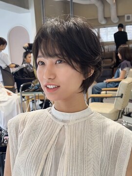 ティア(Tia.) （ショートヘア/丸みショート/小顔ショート/前髪/ショートボブ）