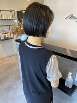 メデル(mederu)&nbsp;暗髪カラー切りっぱなしボブミニボブナチュラルボブ20代30代40代