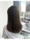 暗髪　アッシュグレーつやさらストレート