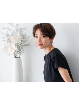 お悩みを解決し、理想のスタイルを叶える！マンツーマン施術で大人女性の魅力を引き出すスタイルが人気◎