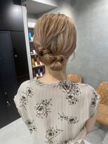 ツインシニヨン
