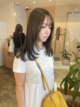 ユッカ 梅田(YUCCA)&nbsp;【YUCCA】大人可愛い/セミロング/olive brown