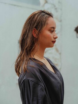 アマリス(Amaris) 大人艶ロング20代/30代/40代/庭瀬