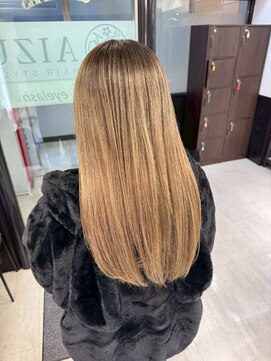 アイズ 本厚木(AIZU) シャドールーツ　白髪ぼかし