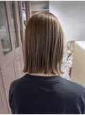 艶ストレートぱっつんボブ