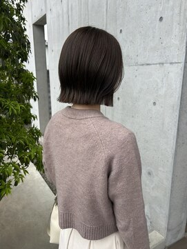 ジゼル 前橋(Giselle) ぱつっとラインが可愛い艶ベージュボブ