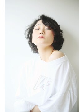 エシカル(ethical) ニュアンスパーマのアーバンショートボブ