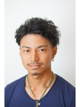 フルブルーム(fullbloom) [full bloom/西八王子]漢気ツイストスパイラルパーマ