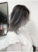 【なつみ】大人バレイヤージュホワイトグレージュロブ