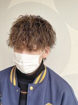 ブレイズ ザ サロン(BLAZE THE SALON)&nbsp;緩め波巻きスパイラル濡れ感無造作束感マッシュ【BLAZE 大庭】