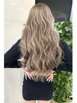 リア 大阪梅田(Ria)&nbsp;～ミルクティー ハイライトシールエクステ～【Ria 大阪 梅田】