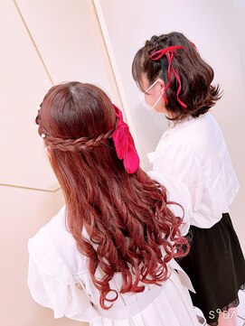 ヘアメイク ジェイエム ハーフアップ、リボン