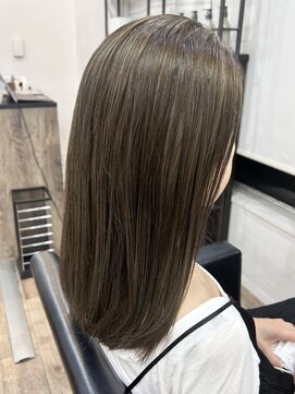 ハーツ(Heart's) オリーブグレージュカラー