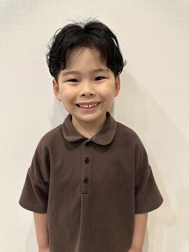 ピース(PEACE) センターパートパーマ